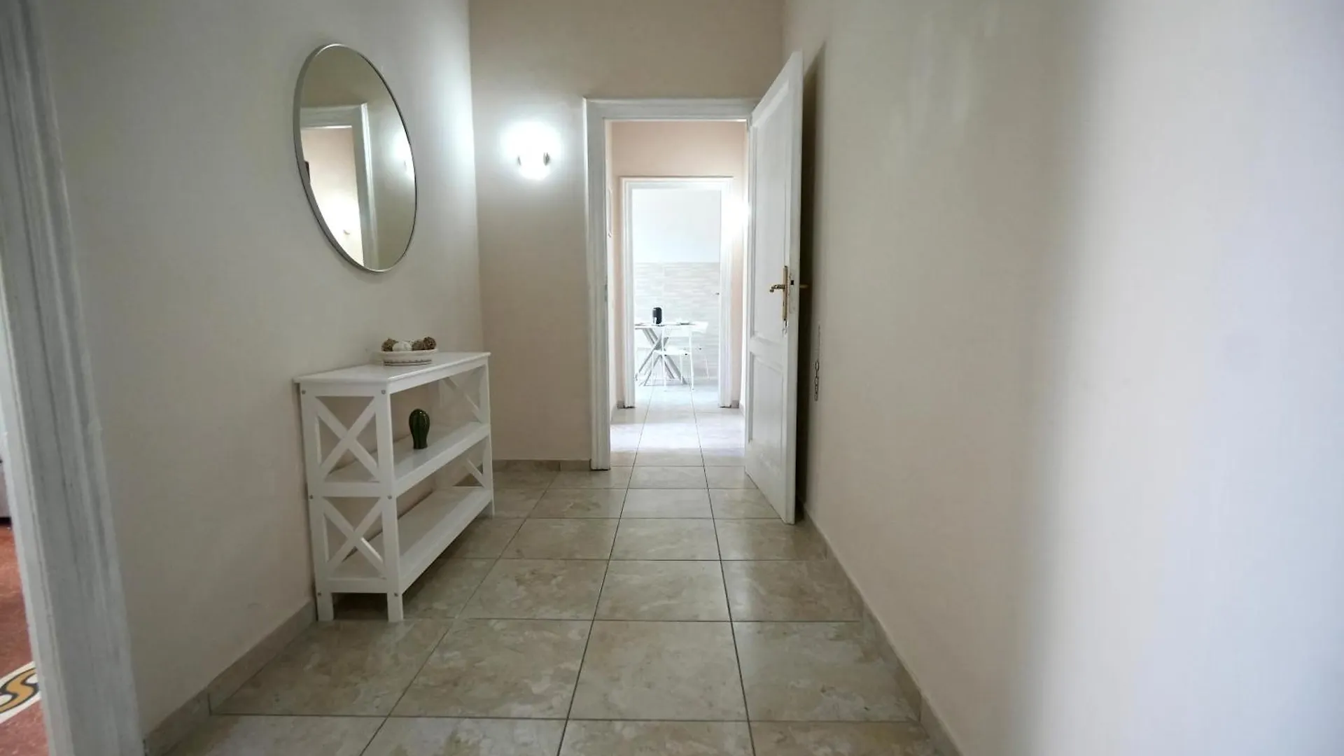 Residenza Vecchia Napoli 60 Apartment  Naples