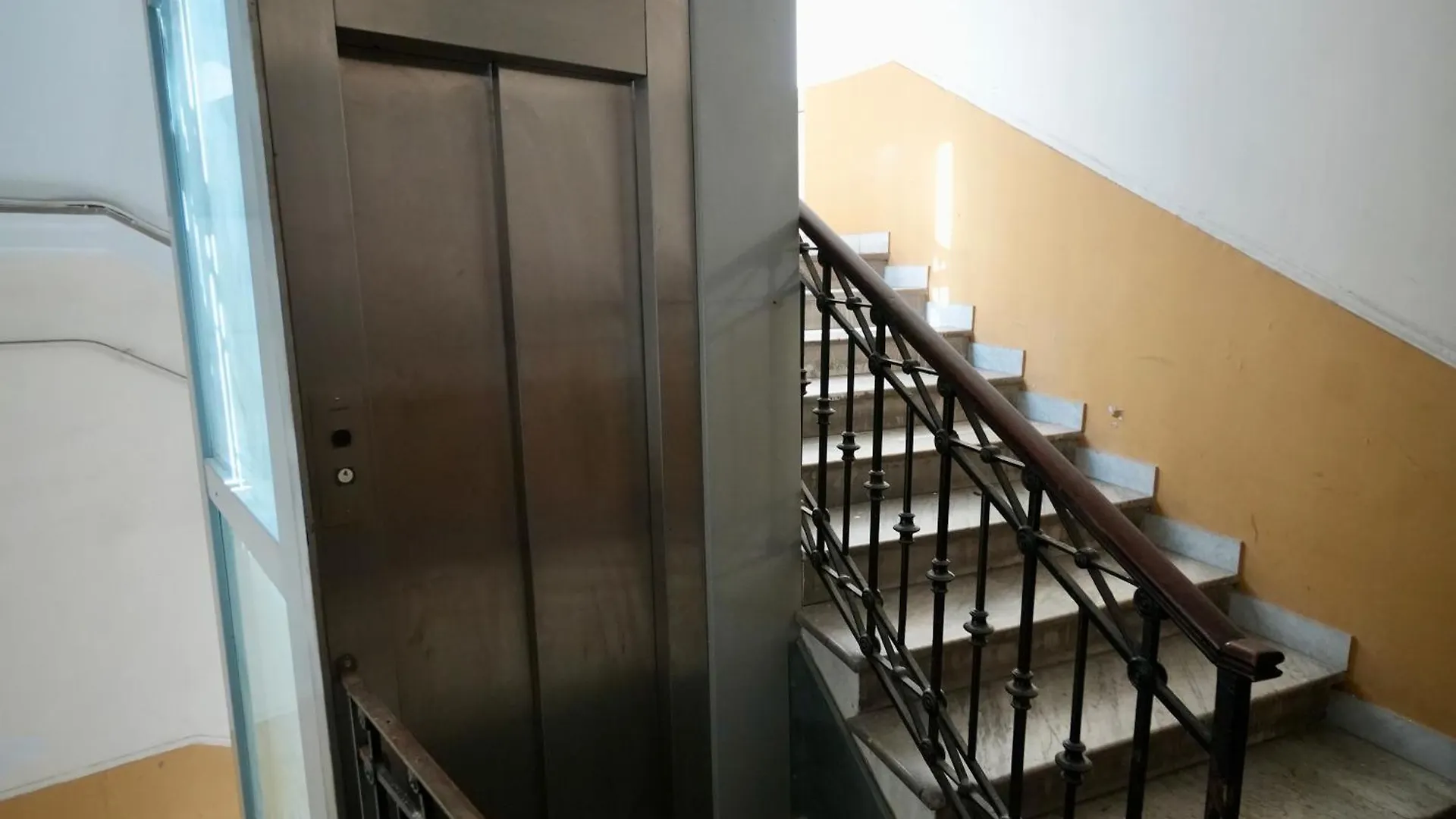 Residenza Vecchia Napoli 60 Apartment