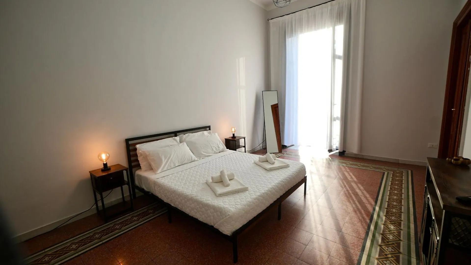 Residenza Vecchia Napoli 60 Apartment